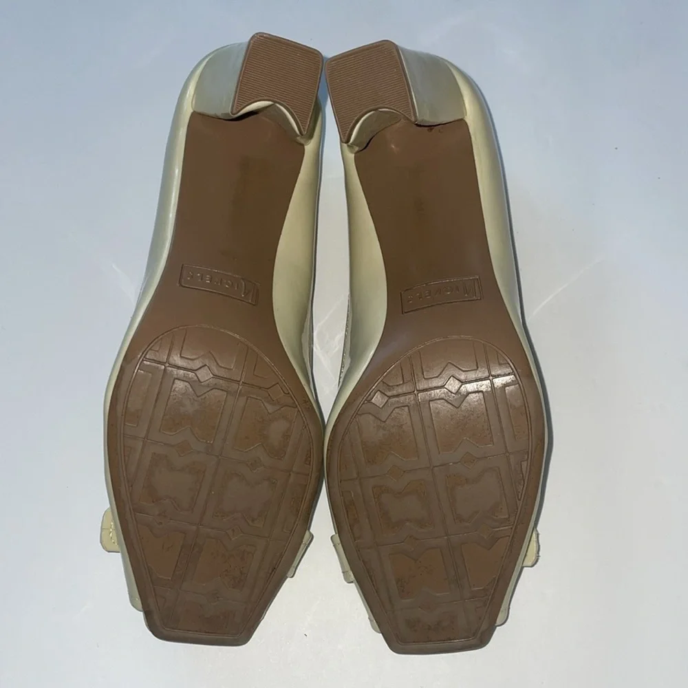 Vintage Nickels cream open toe buckle pumps